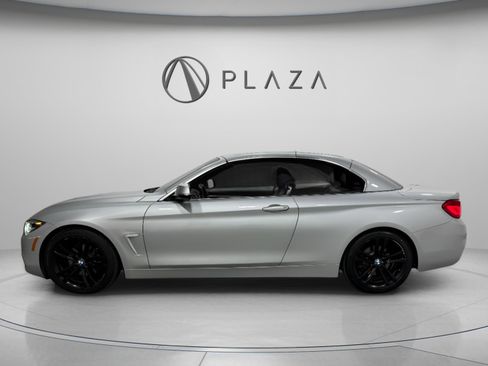 Used 2018 BMW 430i Convertible image 2