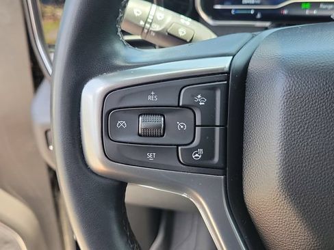 Used 2023 Chevrolet Silverado 1500 LT AWD/4WD image 25