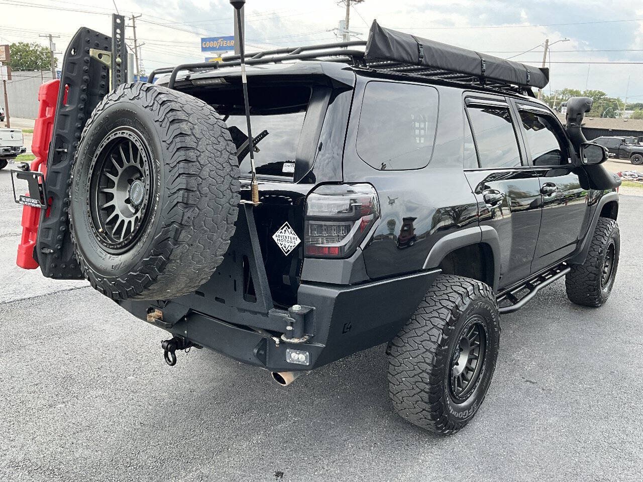 Used 2011 Toyota 4Runner Trail AWD/4WD image 5