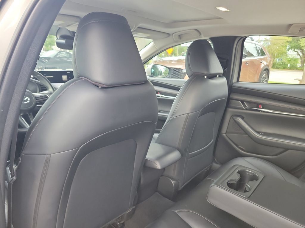 Used 2025 MAZDA MAZDA3 s FWD image 16