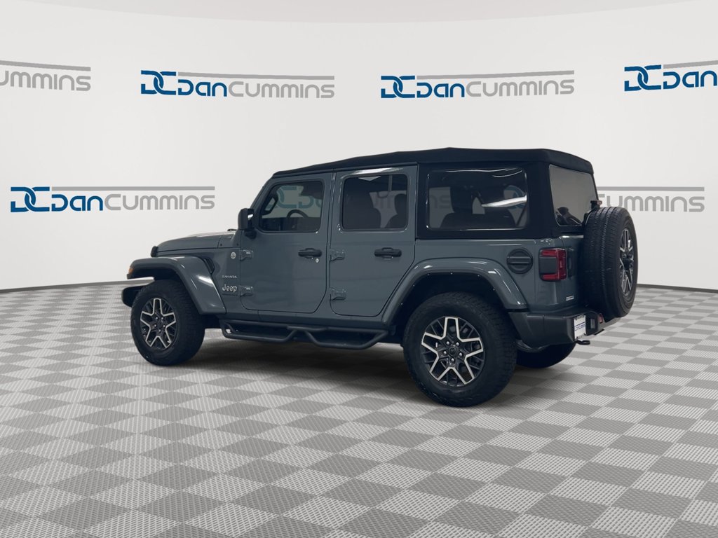 Used 2024 Jeep Wrangler Unlimited Sahara AWD/4WD image 6