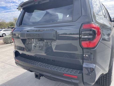 Used 2025 Toyota 4Runner TRD Sport Premium image 4
