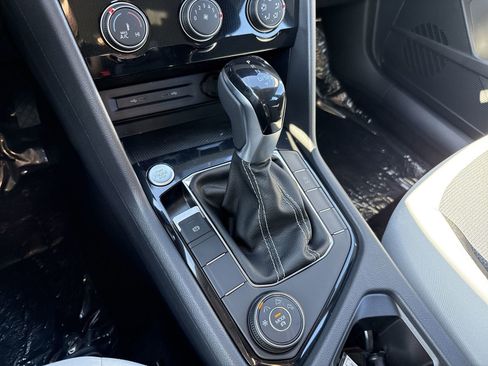 New 2025 Volkswagen Taos S image 21