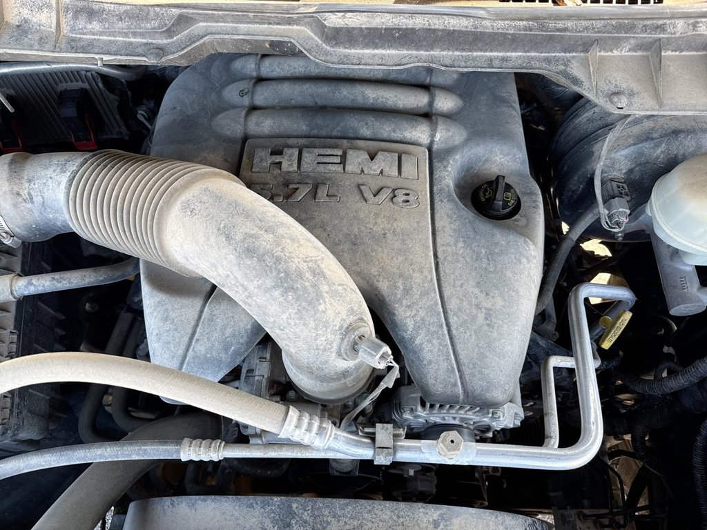 Used 2017 RAM 1500 Laramie w/ Convenience Group AWD/4WD image 26
