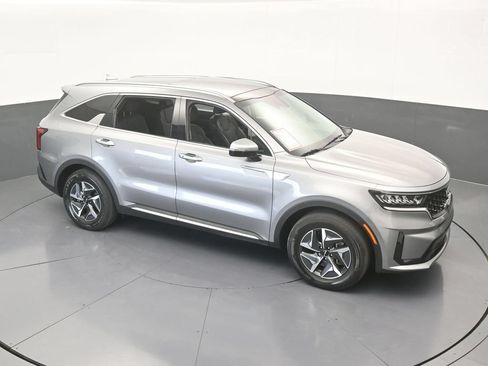 Used 2023 Kia Sorento EX w/ Panoramic Sunroof Package FWD image 59