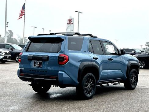 New 2026 Toyota 4Runner SR5 image 8