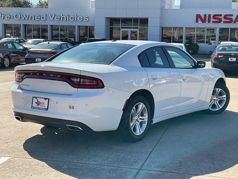 Used 2022 Dodge Charger SXT image 5