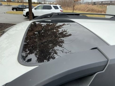 Certified 2024 Subaru Outback Limited image 10