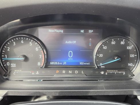 Used 2021 Ford Explorer XLT w/ Equipment Group 202A AWD/4WD image 25