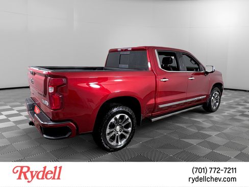 Used 2025 Chevrolet Silverado 1500 High Country w/ Z71 Off-Road Package image 5