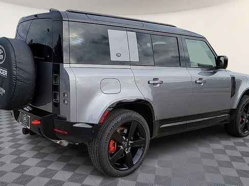 Certified 2024 Land Rover Defender 110 X image 8