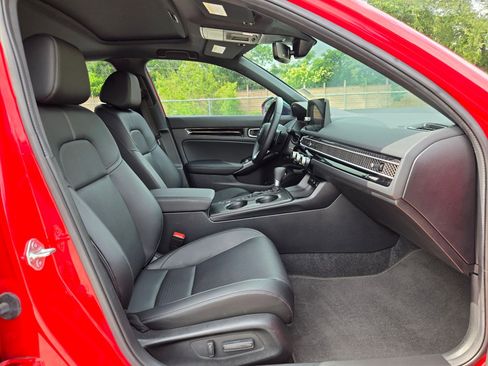 Used 2025 Honda Civic Sport Touring image 28