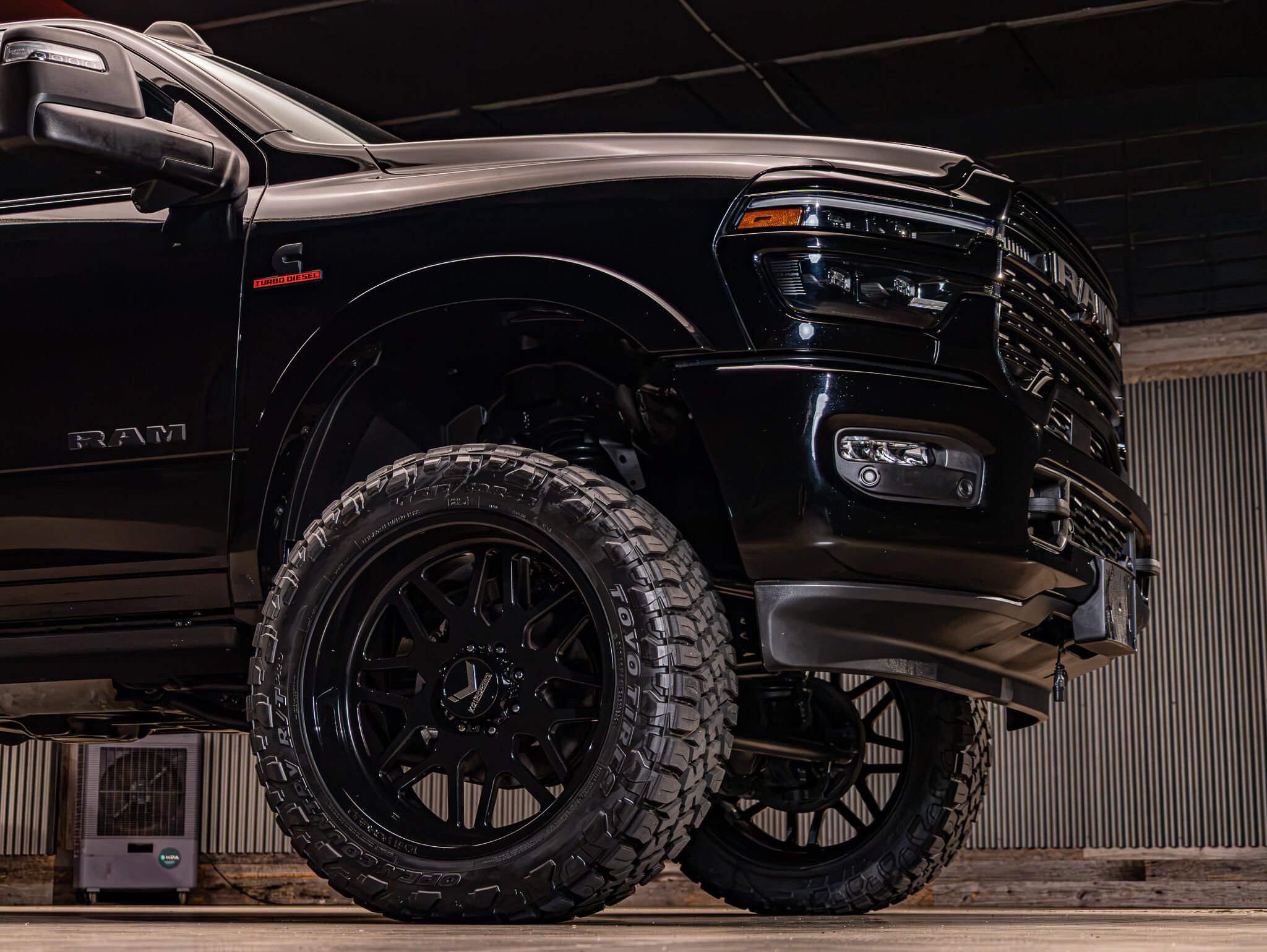 Used 2026 RAM 2500 Limited AWD/4WD image 15