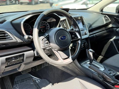 Used 2019 Subaru Crosstrek 2.0i Premium AWD/4WD image 41