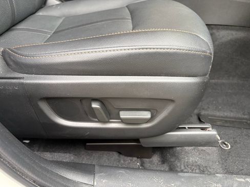 Used 2024 MAZDA CX-90 Plug-In Hybrid w/ Preferred AWD/4WD image 30