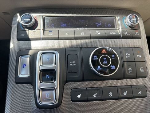 Used 2021 Hyundai Palisade Calligraphy image 18