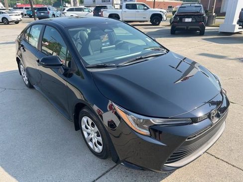 New 2026 Toyota Corolla LE FWD image 5
