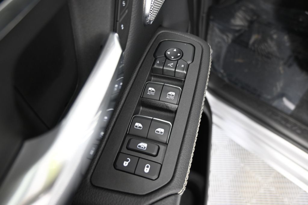Used 2026 RAM 1500 Laramie w/ Night Edition AWD/4WD image 20