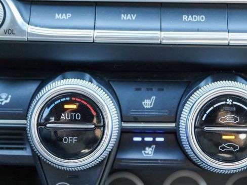 Used 2023 Genesis G70 2.0T w/ Sport Prestige Package image 25