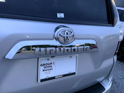 Used 2024 Toyota 4Runner Limited AWD/4WD image 30
