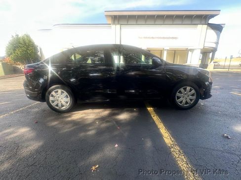 Used 2022 Kia Rio LX image 8