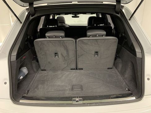 Used 2021 Audi Q7 3.0T Prestige w/ Prestige Package image 24