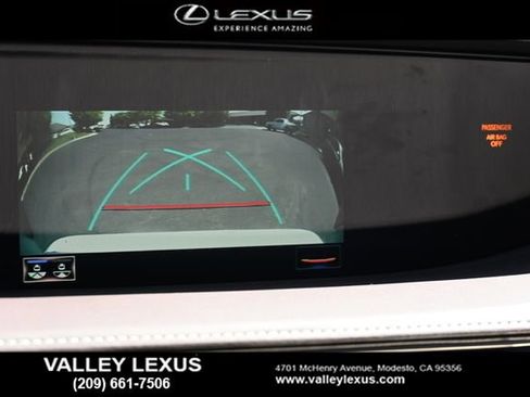 Used 2019 Lexus LS 500 w/ Accessory Package (Z2) image 8