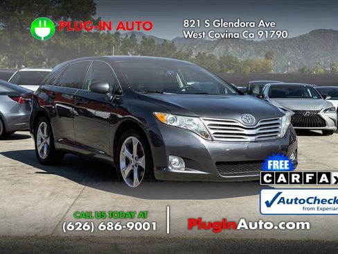 Used 2011 Toyota Venza image 3
