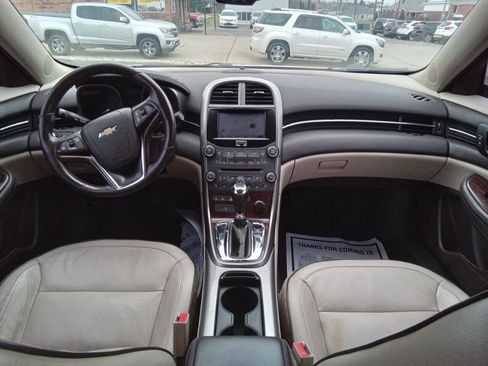 Used 2013 Chevrolet Malibu LTZ FWD image 7