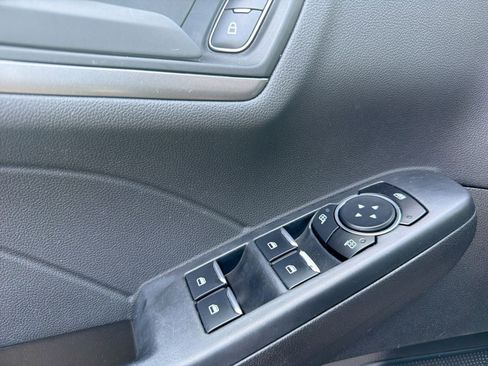 Used 2023 Ford Escape Active AWD/4WD image 21