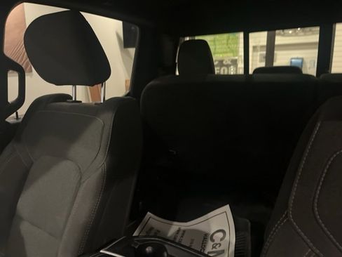 Used 2019 RAM 1500 Big Horn image 16