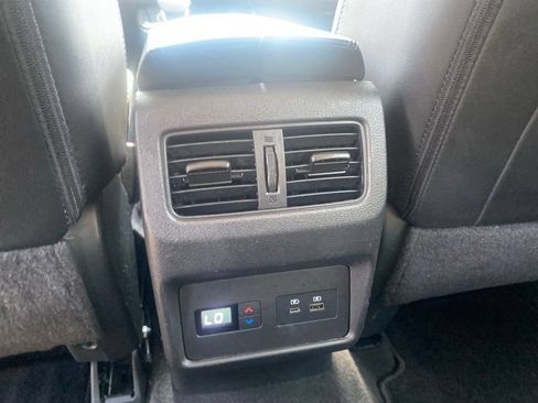 Used 2023 Nissan Rogue SL w/ SL Premium Package FWD image 33