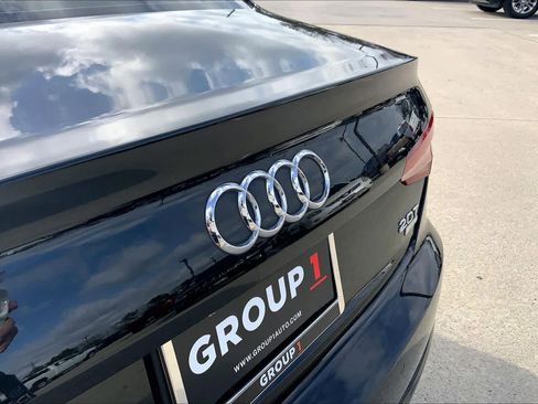 Used 2018 Audi A4 2.0T Ultra Premium Plus w/ Premium Plus Package image 31