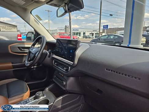 Used 2025 Ford Bronco Sport Outer Banks w/ Outer Banks Tech Package+ image 23