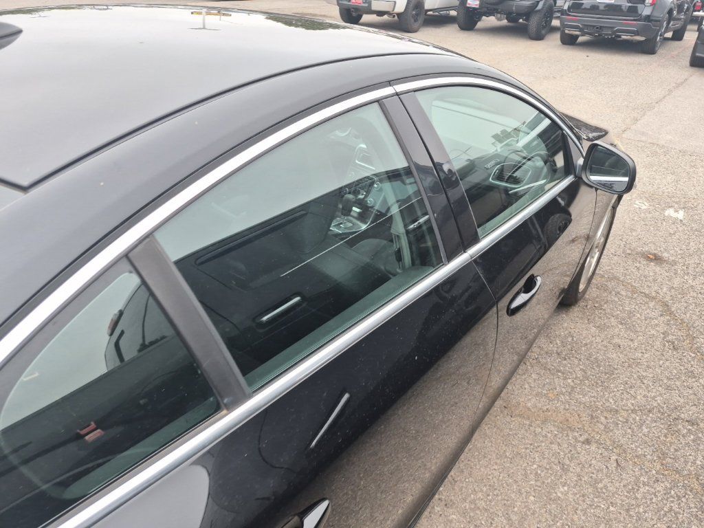 Used 2012 Volvo S60 T5 FWD image 23