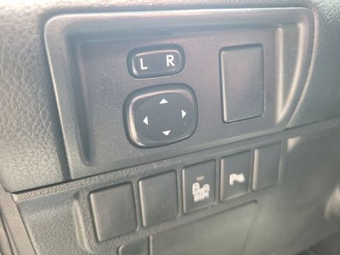 Used 2014 Lexus ES 350 w/ Premium Package FWD image 17