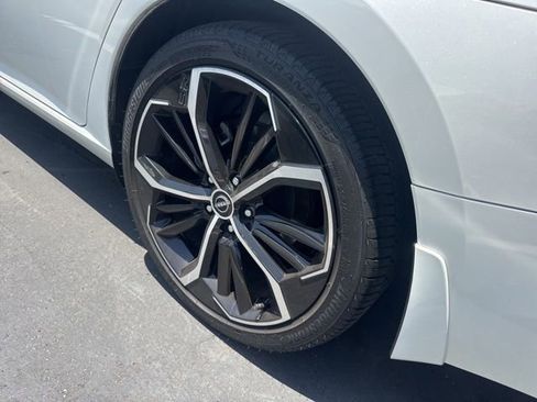 Certified 2023 Nissan Altima 2.5 SR FWD image 7