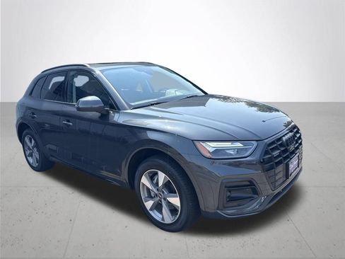 Used 2024 Audi Q5 2.0T Premium Plus w/ Premium Plus Package AWD/4WD image 4
