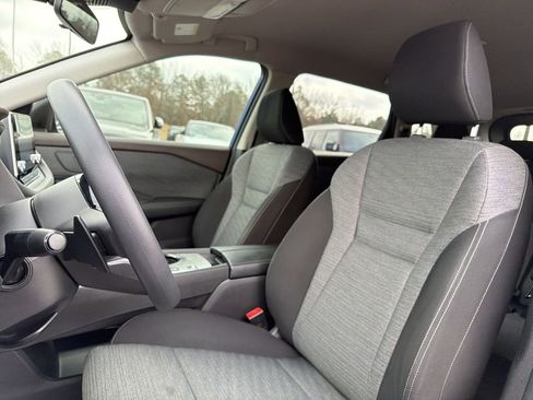 Used 2021 Nissan Rogue S image 10