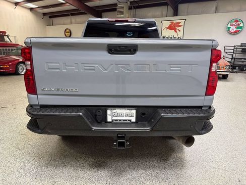 Used 2024 Chevrolet Silverado 2500 Custom w/ Custom Value Package AWD/4WD image 6