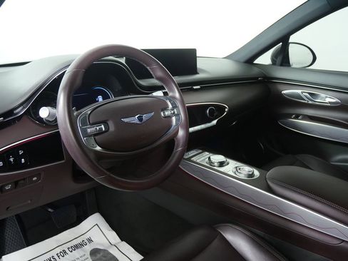 Used 2022 Genesis GV70 2.5T w/ Advanced Package image 13