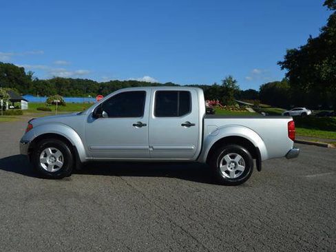 Used 2008 Nissan Frontier SE w/ SE Value Truck Pkg image 42