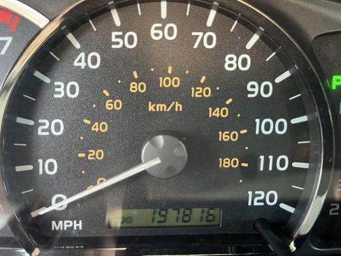 Used 2005 Toyota Sequoia SR5 image 16