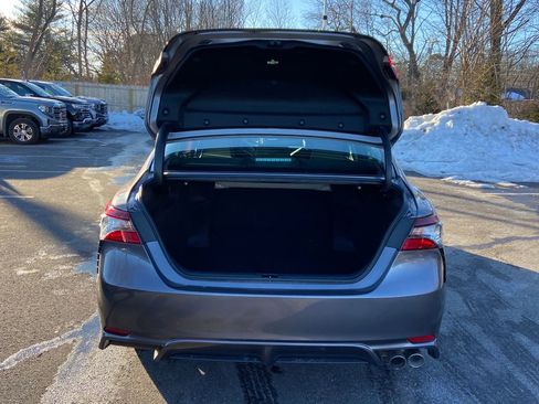 Used 2024 Toyota Camry SE image 28