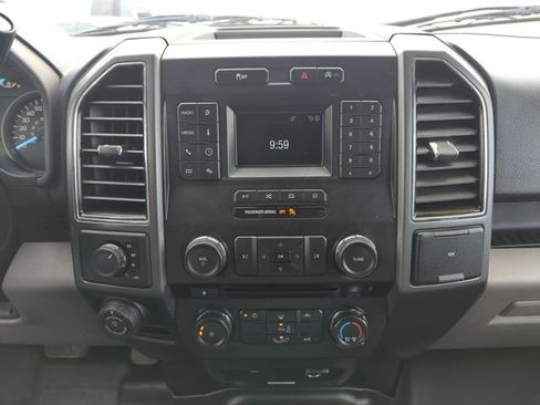 Used 2018 Ford F150 XLT w/ Trailer Tow Package image 22