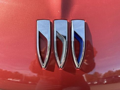 Used 2024 Buick Encore GX Sport Touring image 26