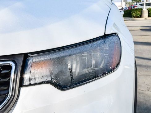 Used 2024 Jeep Compass Latitude image 10