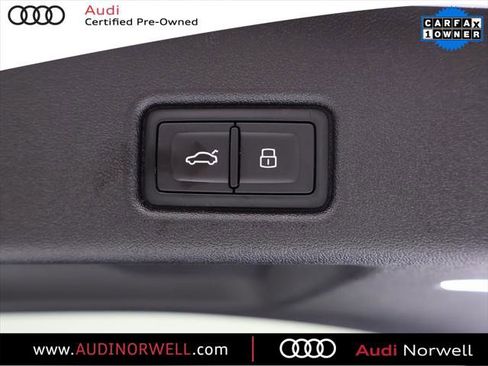 Certified 2025 Audi Q5 Premium Plus w/ Premium Plus image 17