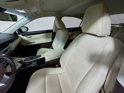 Used 2018 Lexus ES 350 w/ Accessory Package 2 FWD image 18