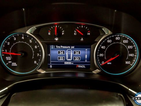 Used 2021 Chevrolet Equinox LT w/ LPO, Cargo Package image 14